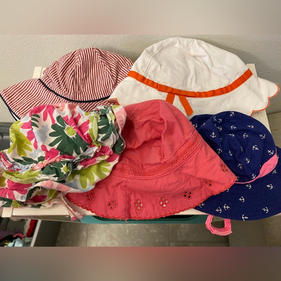 varies Accessories 5 Girl Summer Hats Varies In Sizes And Brand Gap Carters Janie And Jack